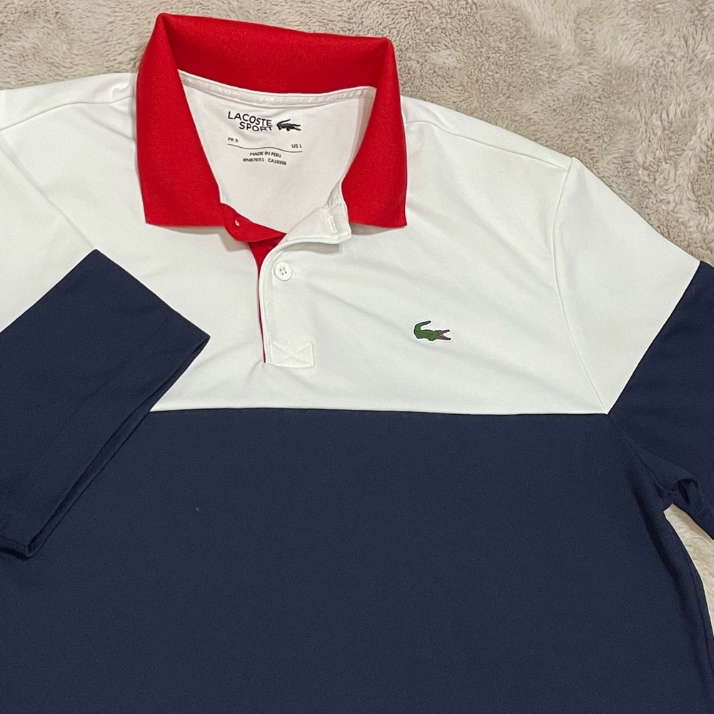 Perfecto almost new Performance material Polo style tee